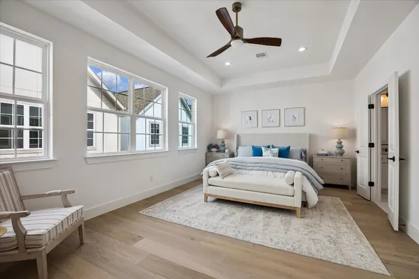 $810,000 | 3506 Dorset Clf Lane, Houston, TX 77055