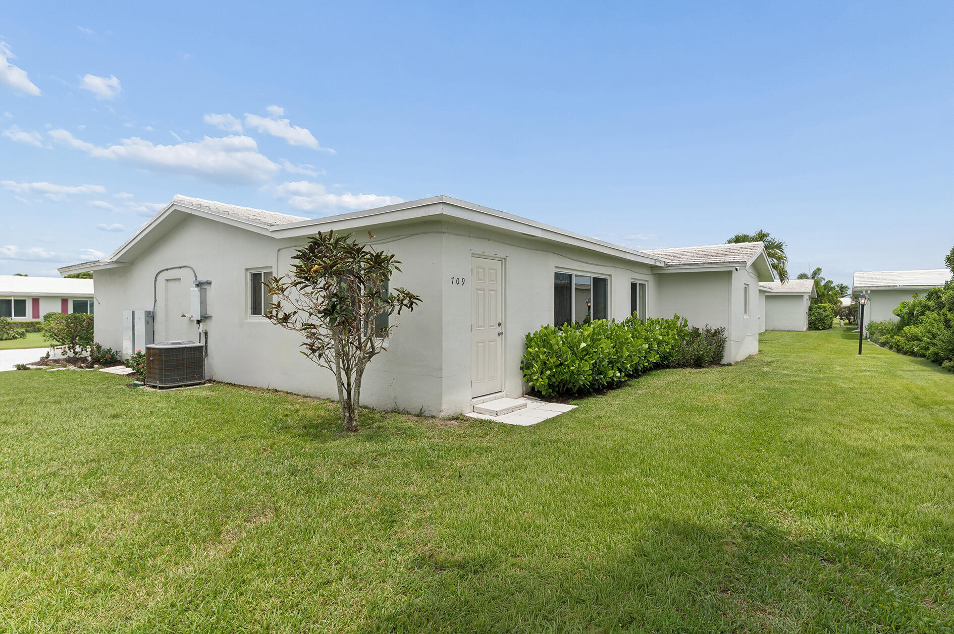 709 Southwest 15th Street Boynton Beach, FL 33426 - Photo 11 of 11 11
