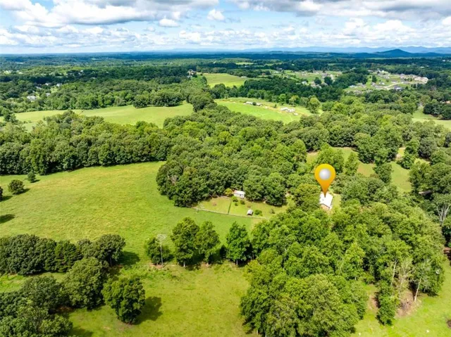 $825,000 | 6223 Hulsey Road, Clermont, GA 30527