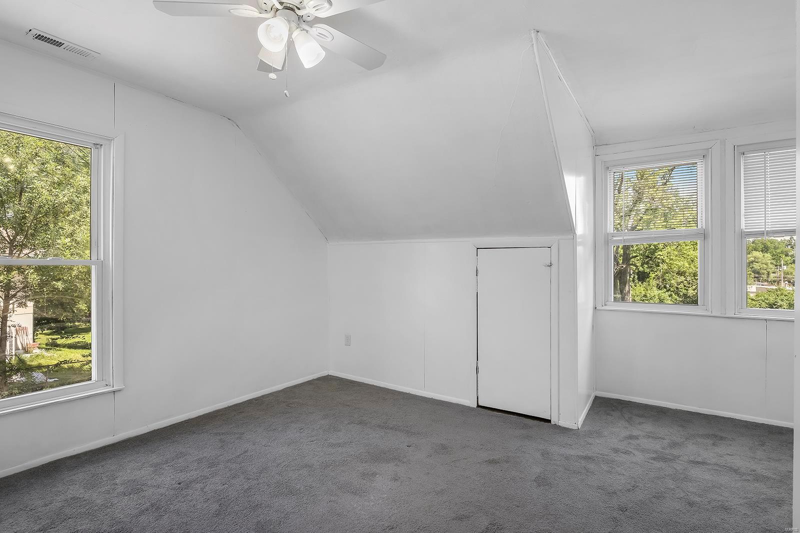 9615 Holtwood Road Overland, MO 63114 - Photo 13 of 31 Gallery Image 13