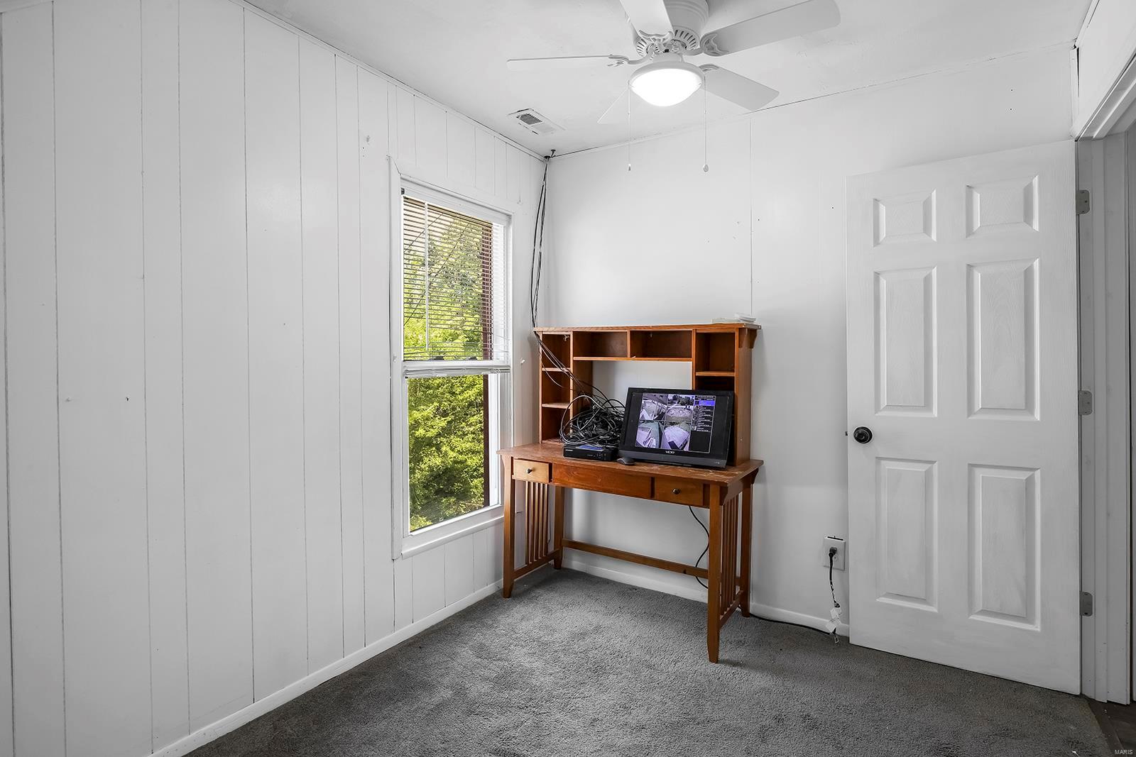 9615 Holtwood Road Overland, MO 63114 - Photo 19 of 31 Gallery Image 19