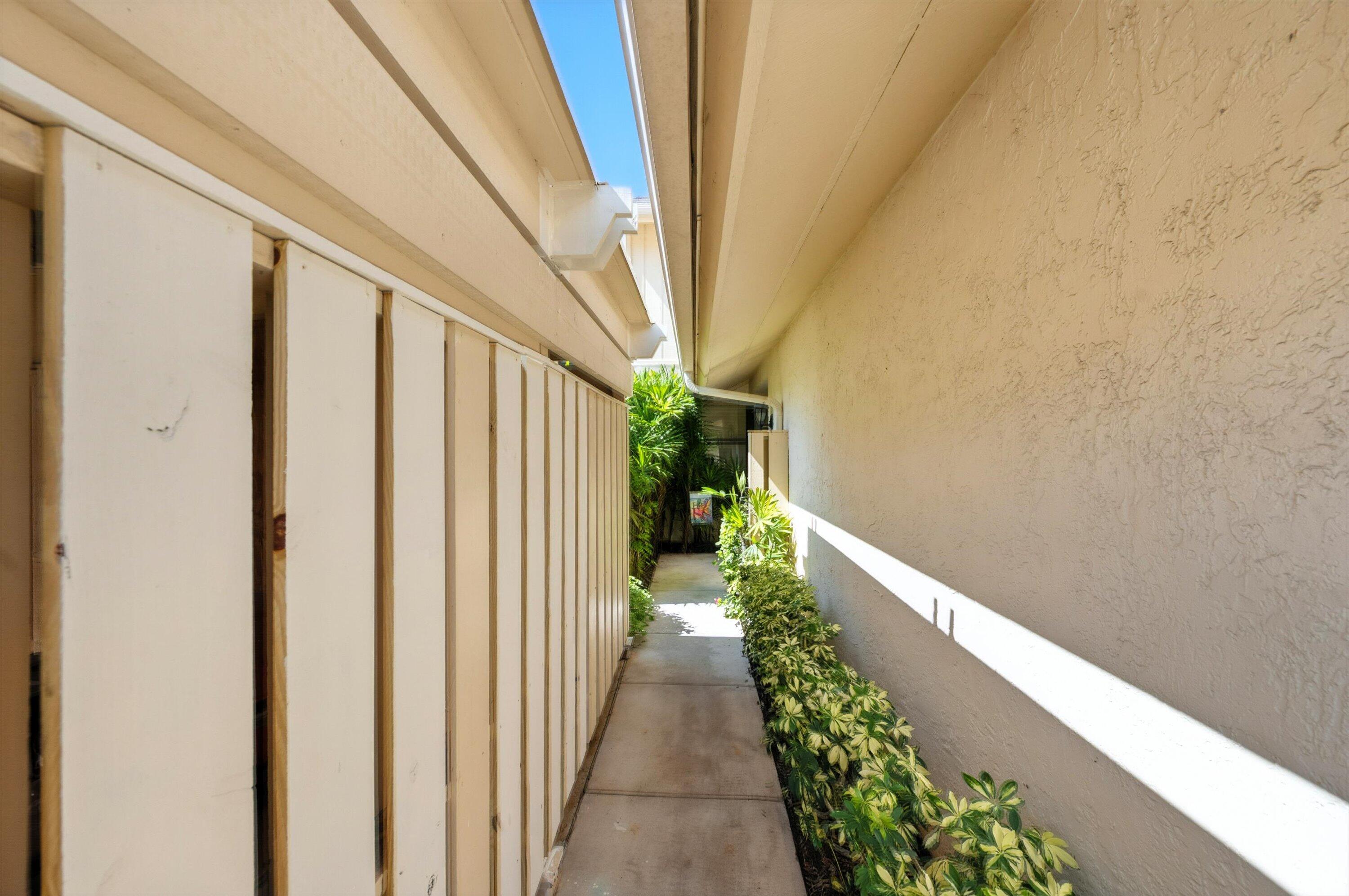 16913 Waterbend Drive, Unit 165 Jupiter, FL 33477 - Photo 27 of 37 27-DSC_6565