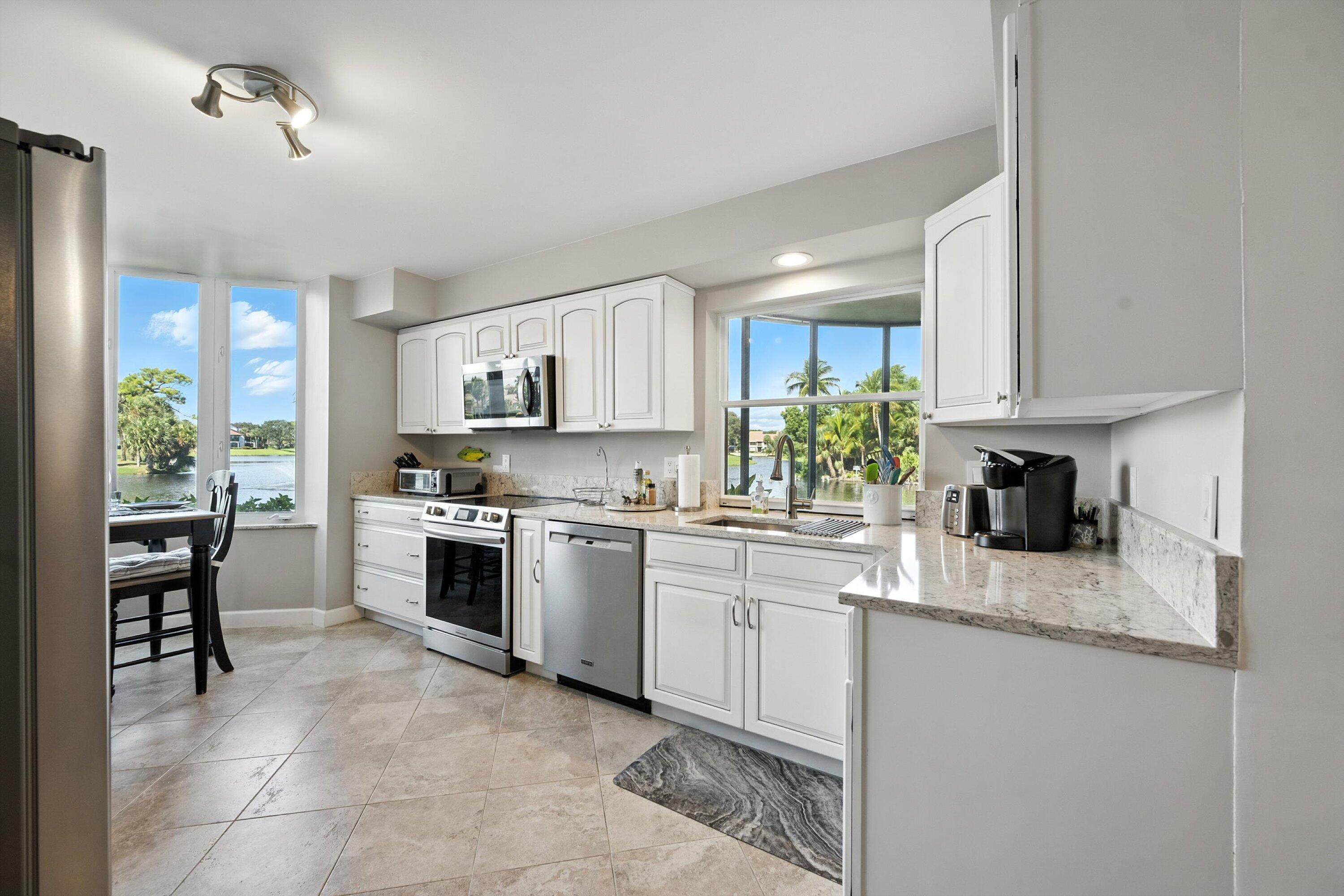 16913 Waterbend Drive, Unit 165 Jupiter, FL 33477 - Photo 10 of 37 10-DSC_6453