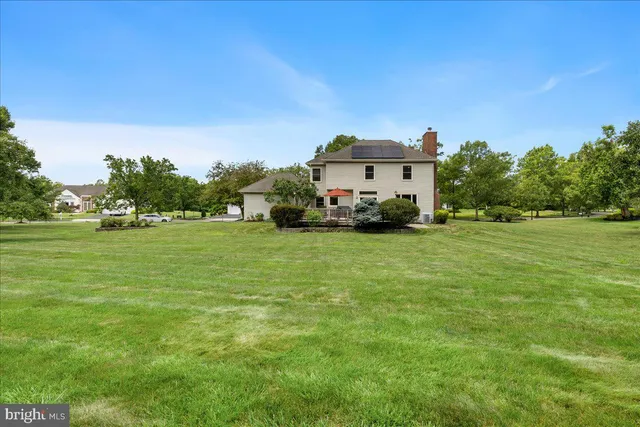 $975,000 | 32 West Kincaid Drive, West Windsor, NJ 08550