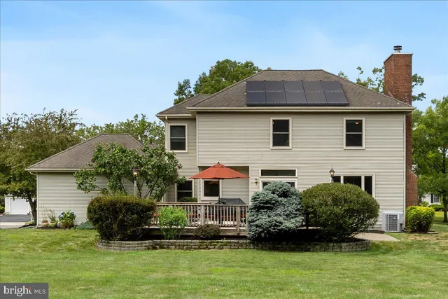 $975,000 | 32 West Kincaid Drive, West Windsor, NJ 08550