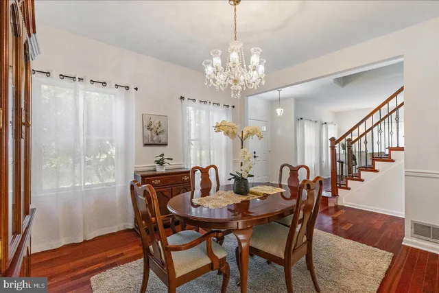 $975,000 | 32 West Kincaid Drive, West Windsor, NJ 08550