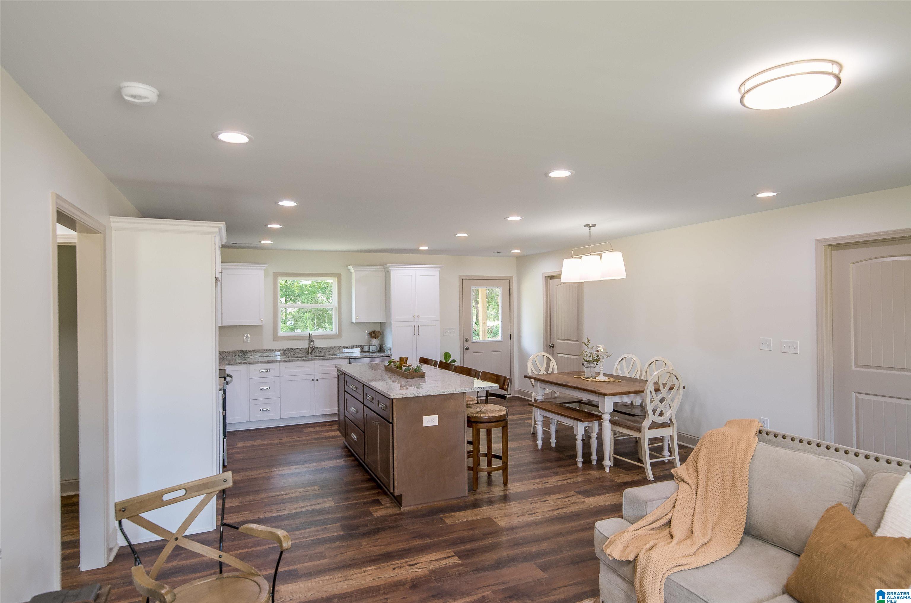 33 County Road 6401 Clanton, AL 35046 - Photo 7 of 15