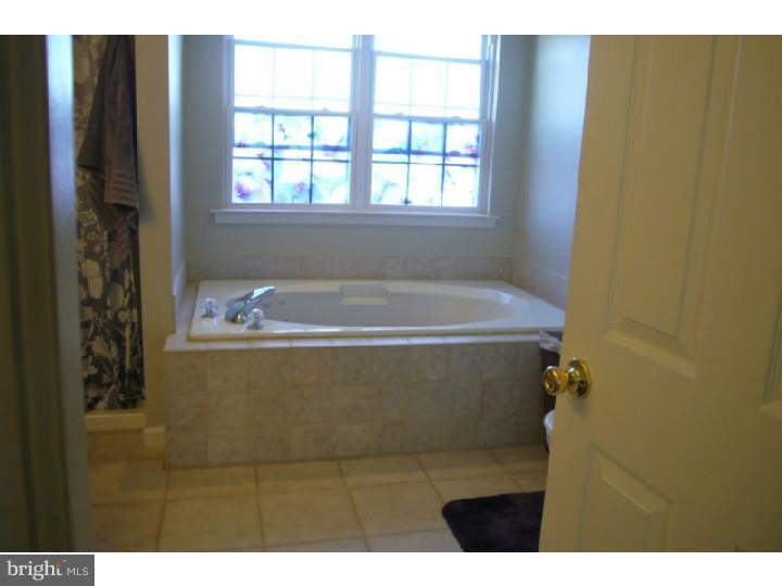 3321 Regency Drive Sinking Spring, PA 19608 - Photo 14 of 20 Gallery Image 14