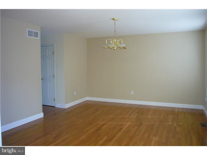 3321 Regency Drive Sinking Spring, PA 19608 - Photo 10 of 20 Gallery Image 10