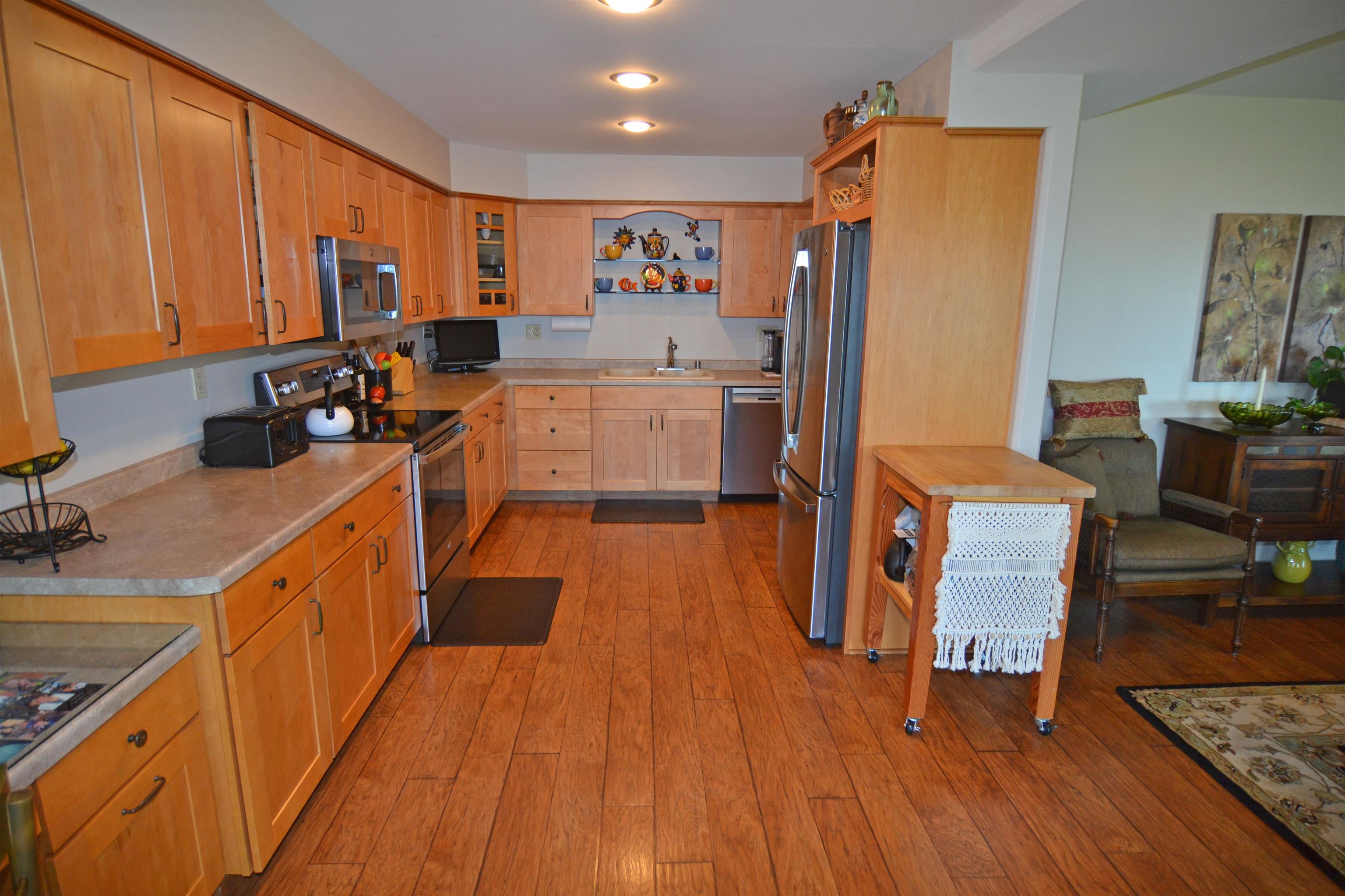 2205 Ridgeview Drive Wausau, WI 54401 - Photo 4 of 54