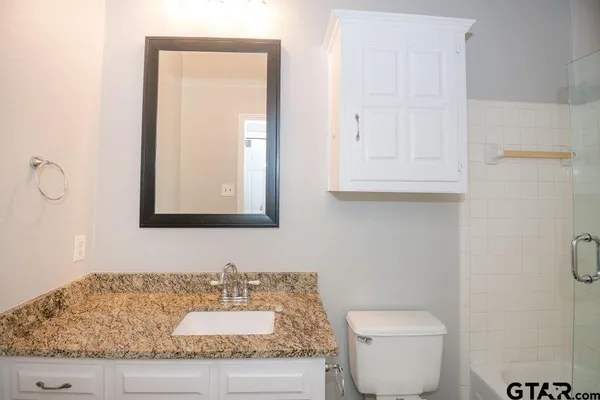 $1,600 | 5917 Hollytree Drive, Tyler, TX 75703