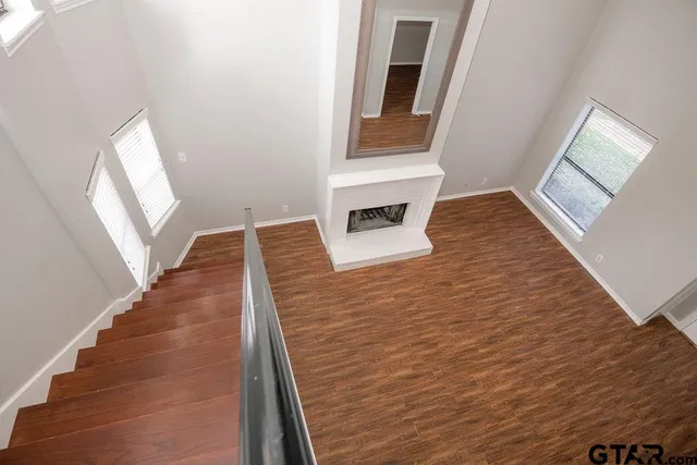 $1,600 | 5917 Hollytree Drive, Tyler, TX 75703