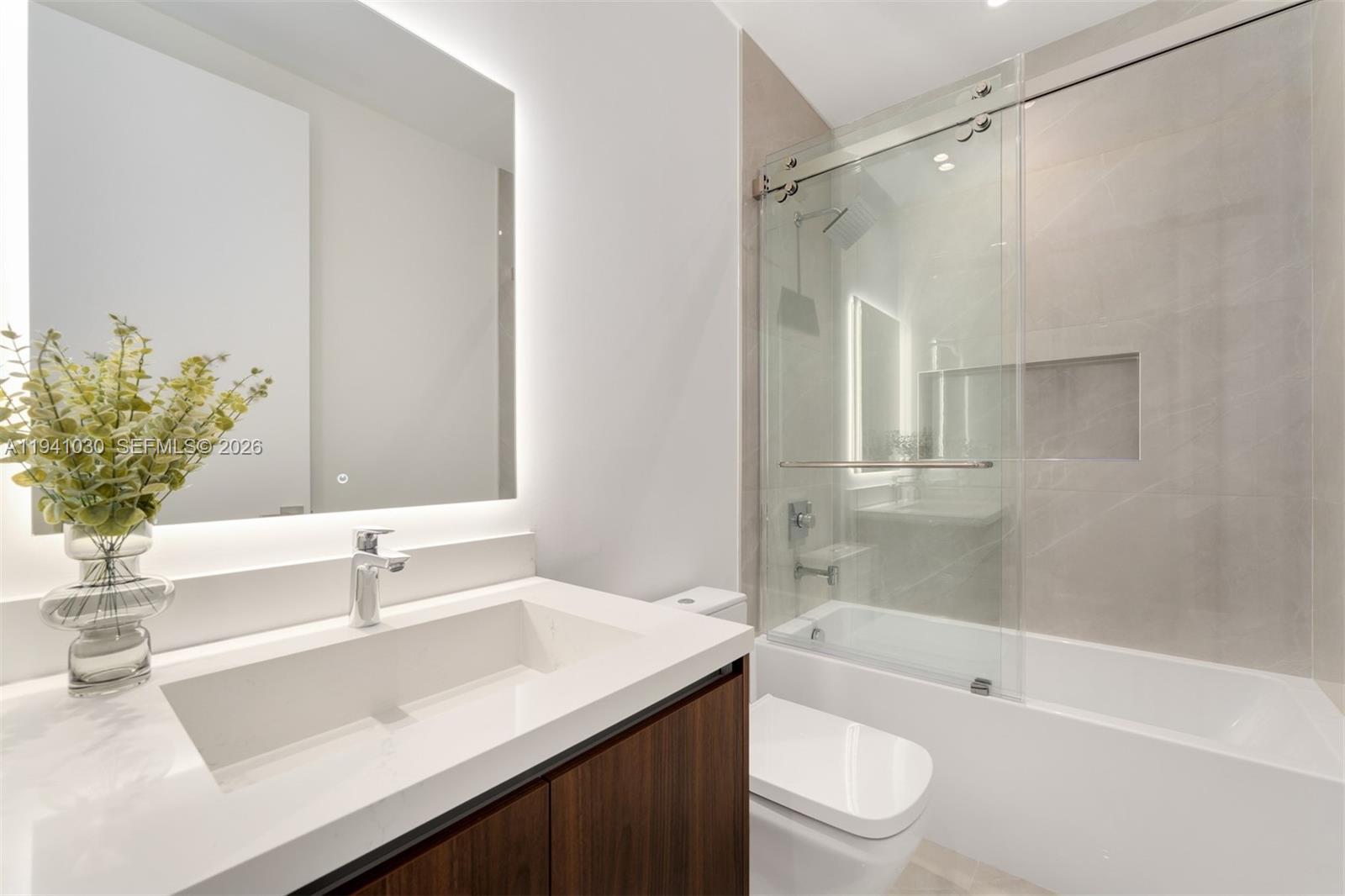 3067 Hibiscus Street Miami, FL 33133 - Photo 19 of 27