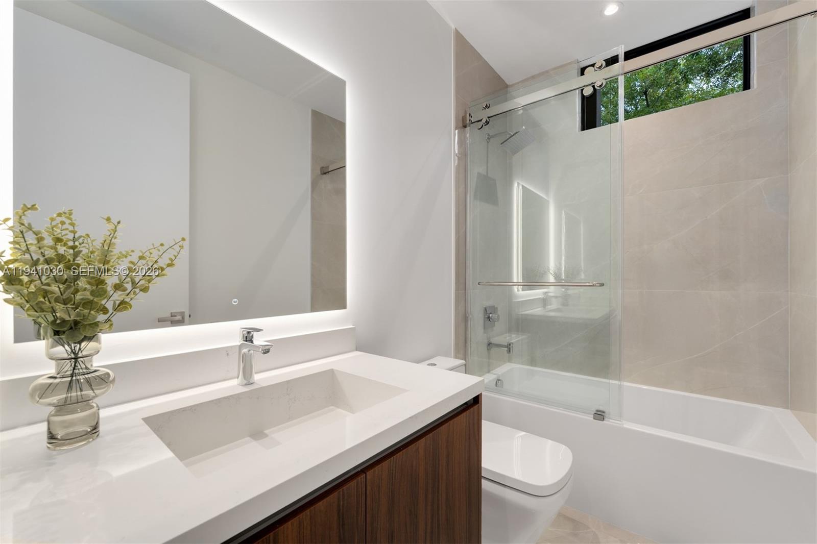 3067 Hibiscus Street Miami, FL 33133 - Photo 21 of 27