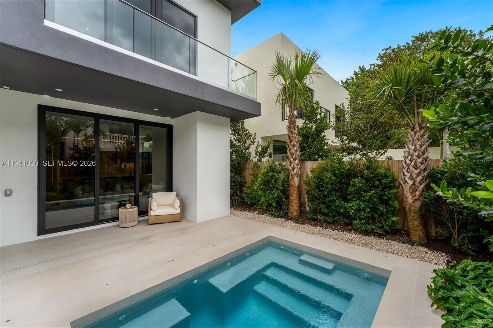 3067 Hibiscus Street Miami, FL 33133 - Photo 25 of 27