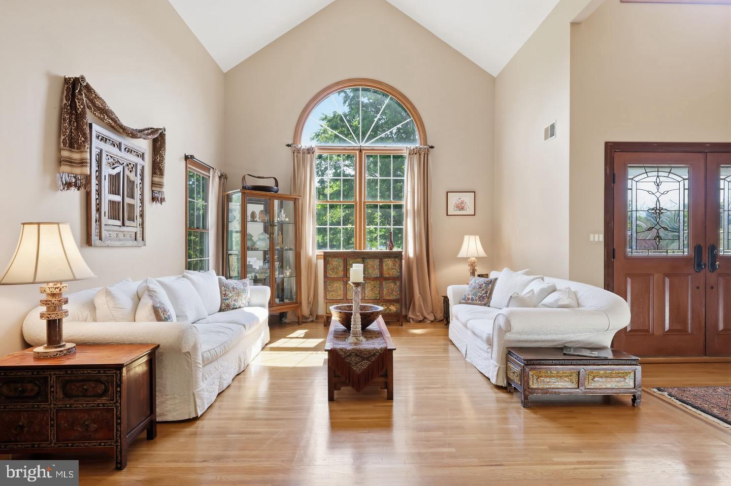 29 Haverford Road Princeton Junction, NJ 08550 - Photo 18 of 49 Two story living room