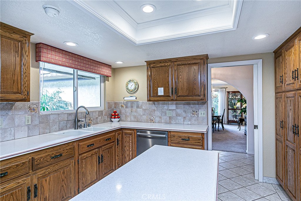4587 Monaco Court Santa Maria, CA 93455 - Photo 8 of 36