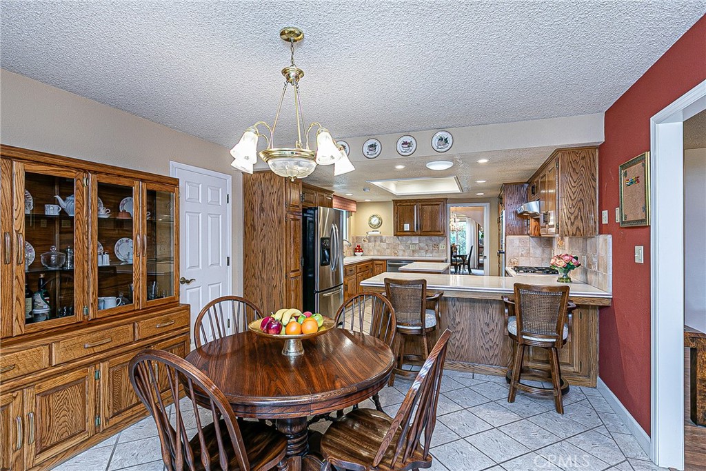 4587 Monaco Court Santa Maria, CA 93455 - Photo 9 of 36
