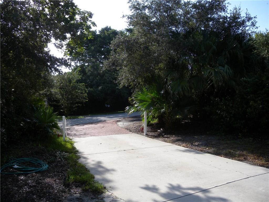 79 South River Road Sewall's Point, FL 34996 - Photo 22 of 23 Gallery Image 22