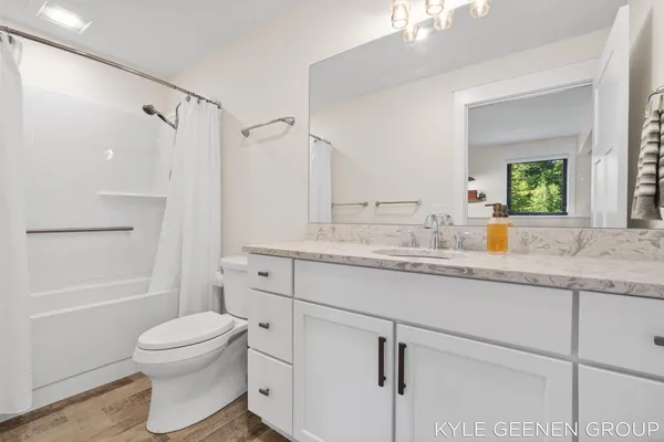 $679,900 | 6437 Copperleaf Court, Unit 17, Holland, MI 49423
