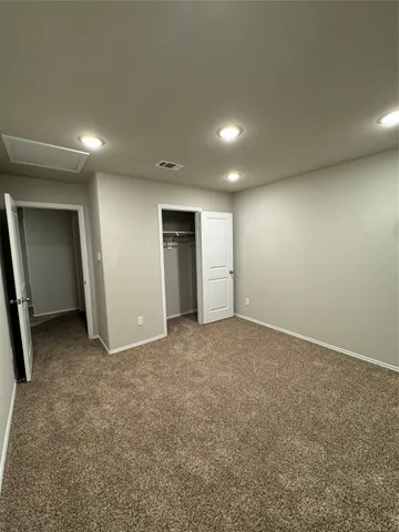 $2,000 | 710 Crystal River, Conroe, TX 77316