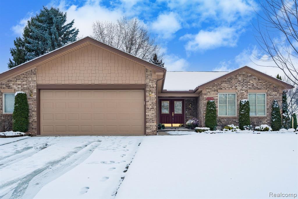2238 Flanders Drive Rochester Hills, MI 48307 - Photo 2 of 30