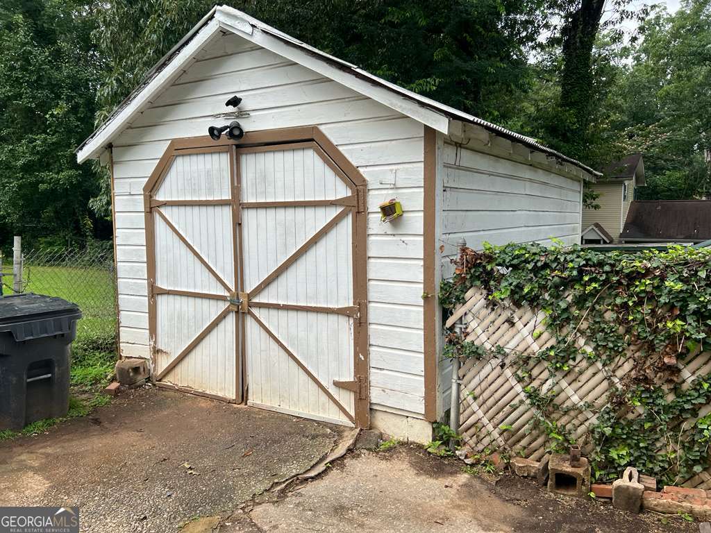 1870 Grove Avenue East Point, GA 30344 - Photo 18 of 18