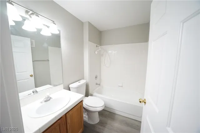 $1,550 | 3612 Shawn Reynolds Court, Unit 101, Las Vegas, NV 89129