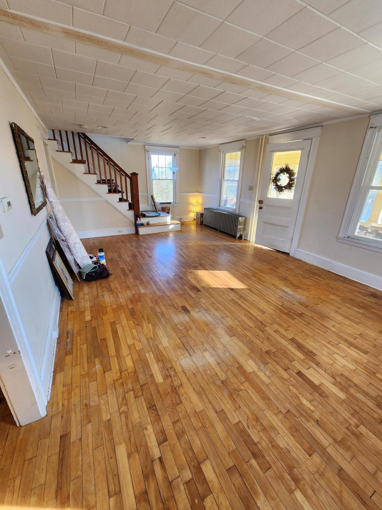 128 Ridgeland Avenue South Portland, ME 04106 - Photo 3 of 16 Livingroom