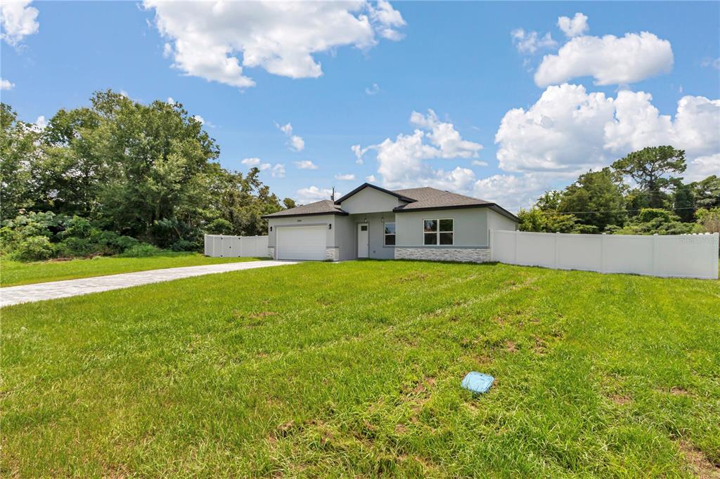 3888 Southwest 157th Place Road Ocala, FL 34473 - Photo 4 of 44 Gallery Image 4