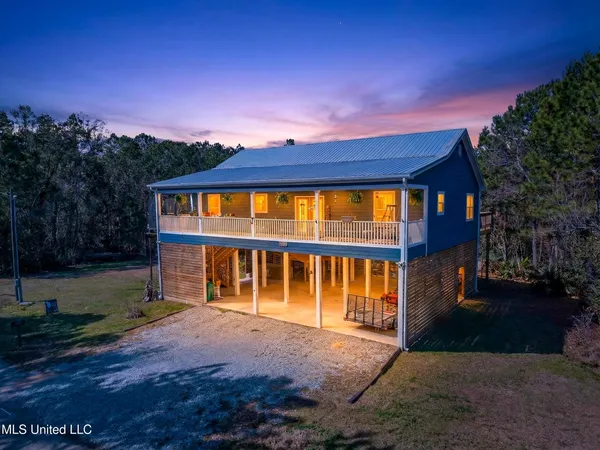 $379,000 | 513 Poinsettia Drive, Bay St. Louis, MS 39520