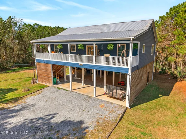 $379,000 | 513 Poinsettia Drive, Bay St. Louis, MS 39520