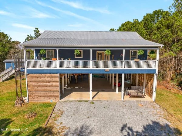 $379,000 | 513 Poinsettia Drive, Bay St. Louis, MS 39520