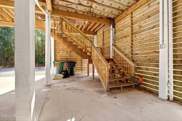$379,000 | 513 Poinsettia Drive, Bay St. Louis, MS 39520