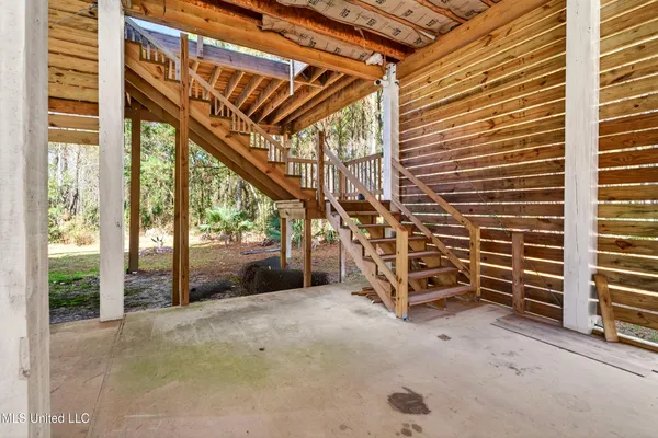 $379,000 | 513 Poinsettia Drive, Bay St. Louis, MS 39520