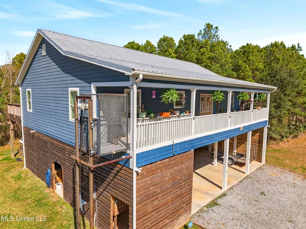 $379,000 | 513 Poinsettia Drive, Bay St. Louis, MS 39520