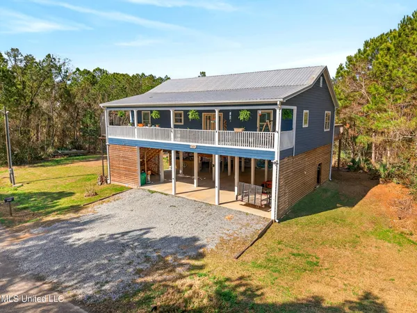 $379,000 | 513 Poinsettia Drive, Bay St. Louis, MS 39520