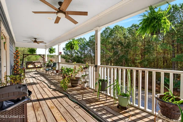 $379,000 | 513 Poinsettia Drive, Bay St. Louis, MS 39520