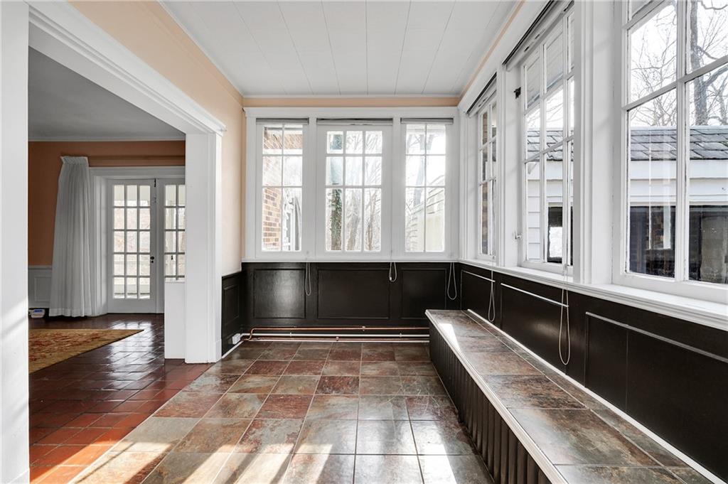 219 East Waldheim Road Pittsburgh, PA 15215 - Photo 21 of 25 Gallery Image 21