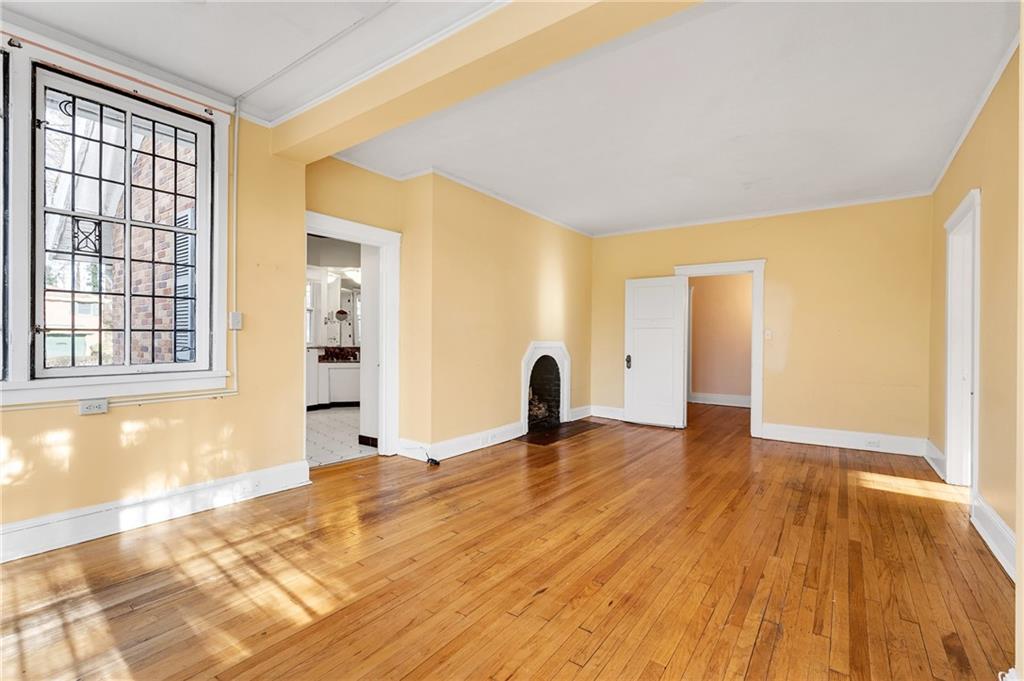 219 East Waldheim Road Pittsburgh, PA 15215 - Photo 9 of 25 Gallery Image 9