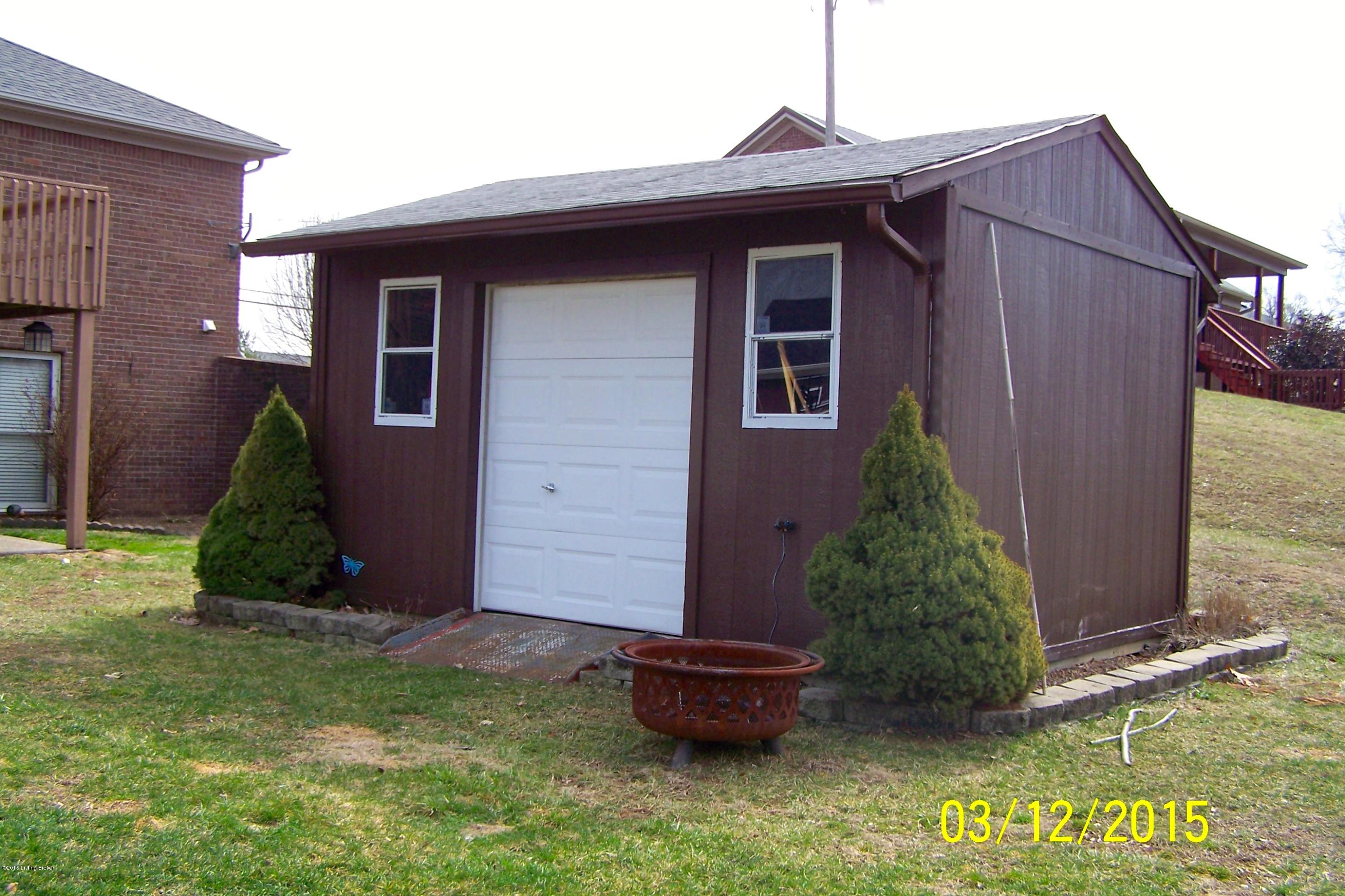 187 Old Spring House Road Shepherdsville, KY 40165 - Photo 29 of 31 187 Old Springhouse dd.JPG