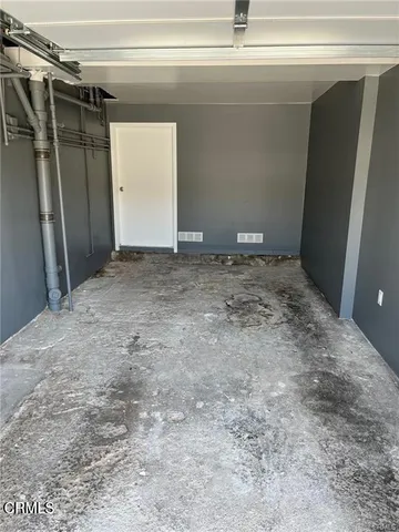 $2,140 | 6854 North Figueroa Street, Los Angeles, CA 90042