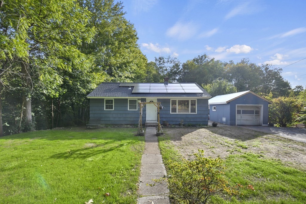 47 Center Road Shirley, MA 01464 - Photo 1 of 30
