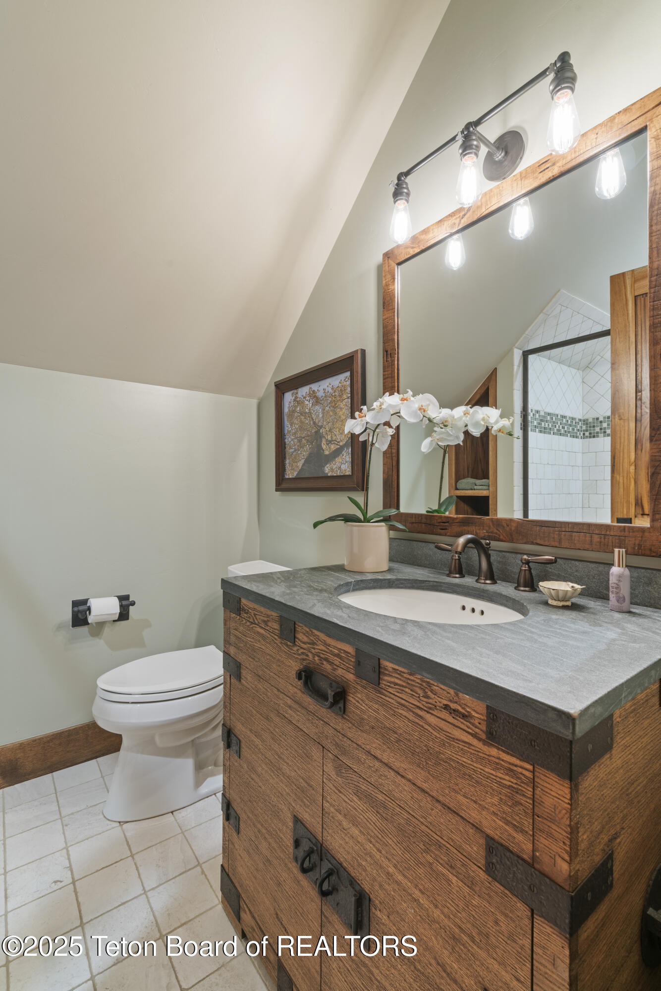 2815 Black Sheep Farm Road Alta, WY 83414 - Photo 19 of 55 Guest Bath 1