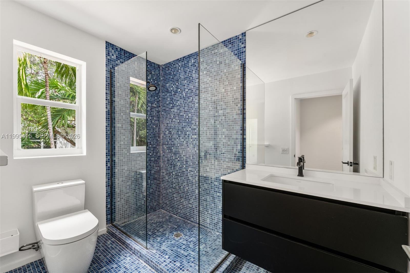 5812 Alton Road Miami Beach, FL 33140 - Photo 19 of 39