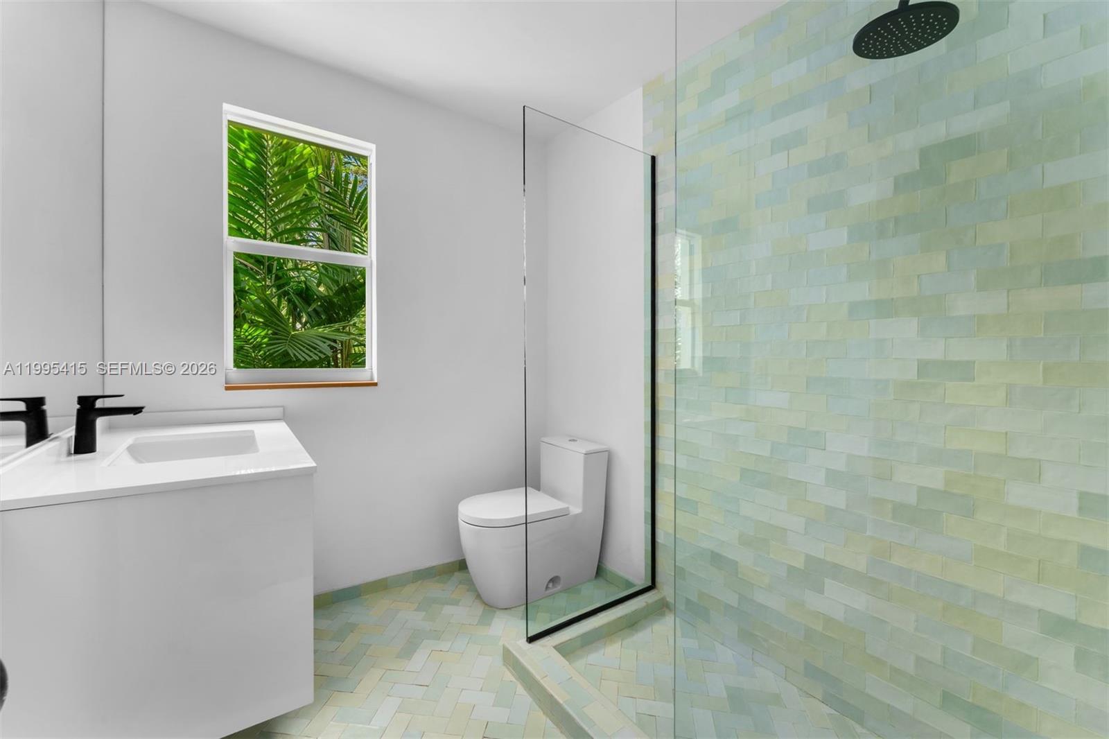 5812 Alton Road Miami Beach, FL 33140 - Photo 26 of 39