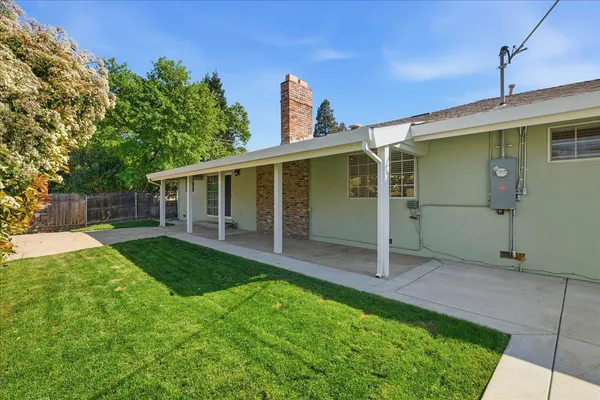 $609,900 | 5637 Kiva Drive, Carmichael, CA 95608