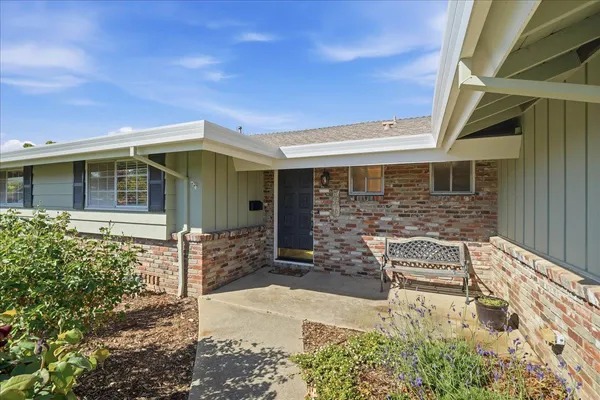 $609,900 | 5637 Kiva Drive, Carmichael, CA 95608