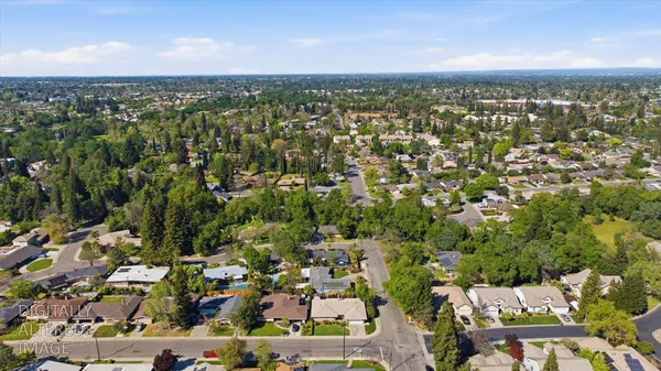 $609,900 | 5637 Kiva Drive, Carmichael, CA 95608