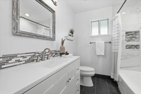 $609,900 | 5637 Kiva Drive, Carmichael, CA 95608